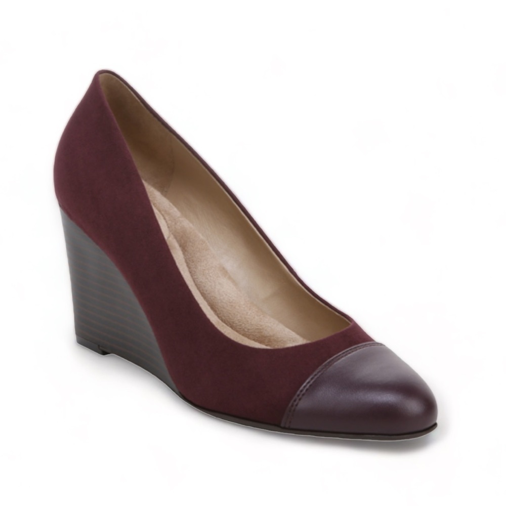 Clarks Burgundy Suede Semi Wedge Shoes - Picture 2 of 3